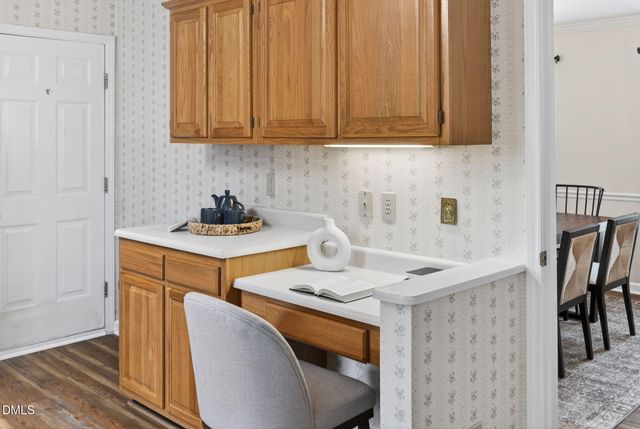 508 Heathridge Lane, Cary, NC 27513