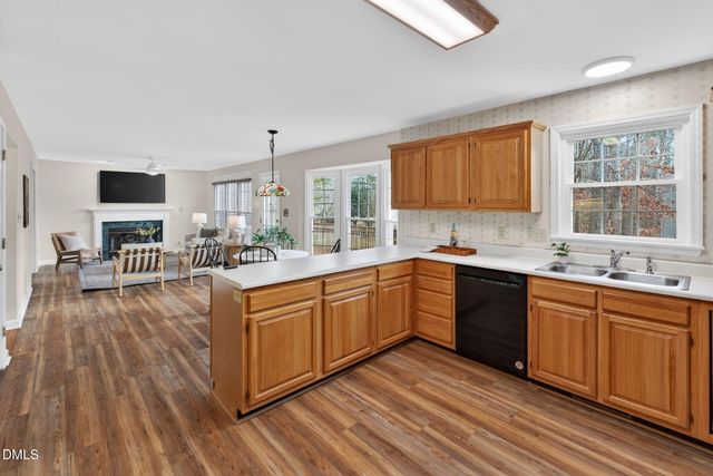 508 Heathridge Lane, Cary, NC 27513