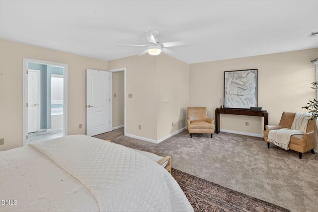 508 Heathridge Lane, Cary, NC 27513