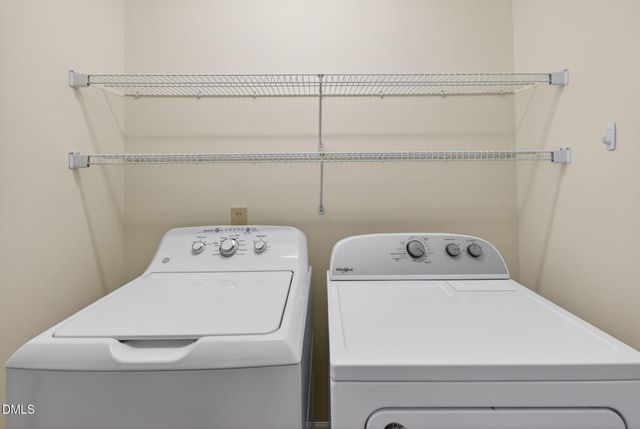 508 Heathridge Lane, Cary, NC 27513