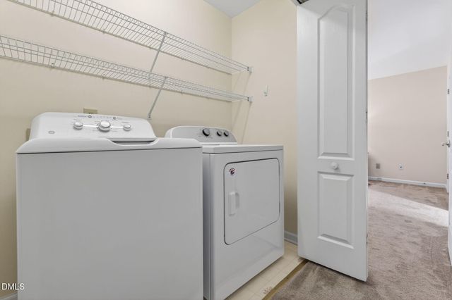 508 Heathridge Lane, Cary, NC 27513