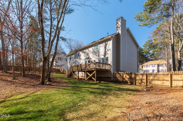 508 Heathridge Lane, Cary, NC 27513