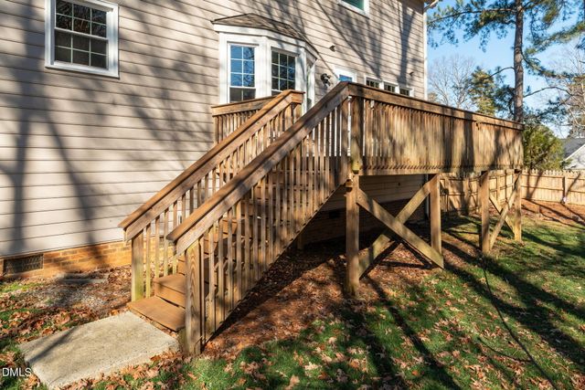 508 Heathridge Lane, Cary, NC 27513