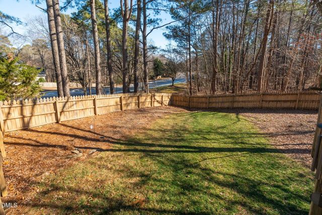 508 Heathridge Lane, Cary, NC 27513