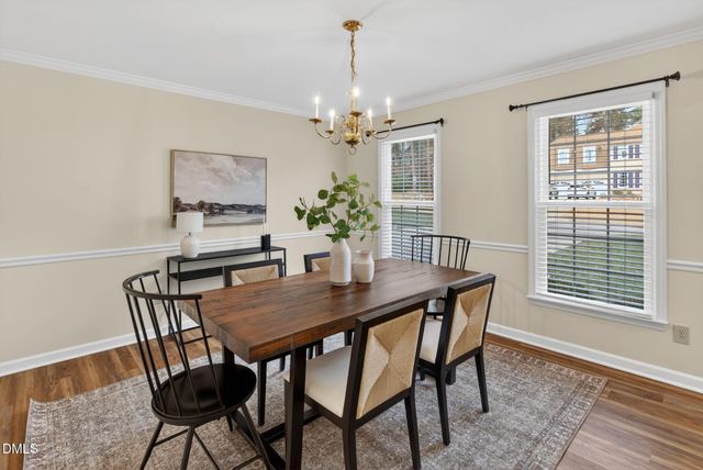 508 Heathridge Lane, Cary, NC 27513