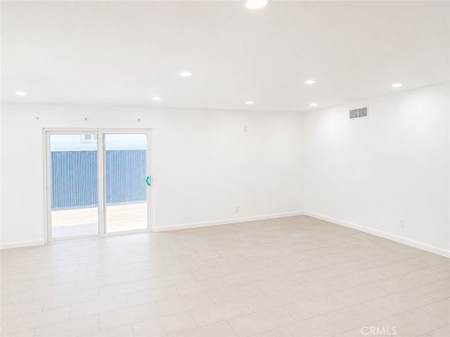 23926 Hamlin Street, West Hills, CA 91307