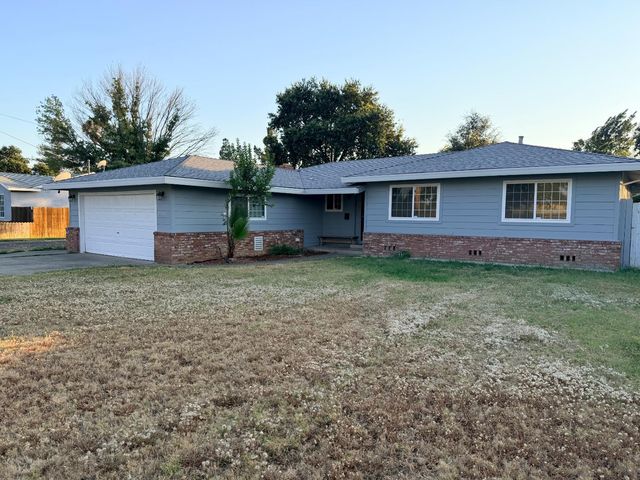 3745 Becerra Way, Sacramento, CA 95821