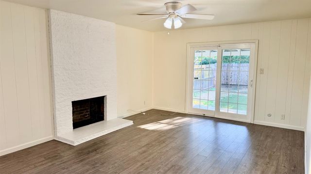 3745 Becerra Way, Sacramento, CA 95821