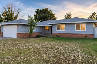 3745 Becerra Way, Sacramento, CA 95821