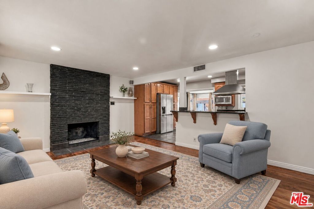 16226 Harwill Avenue, Carson, CA 90746 — photo 3