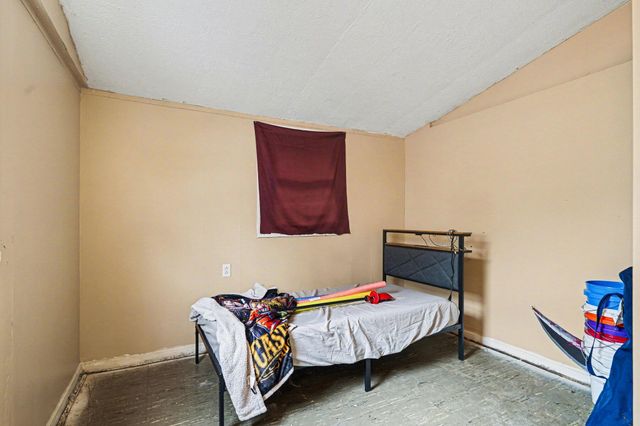 240 N 25th Street, Springfield City, MI 49037