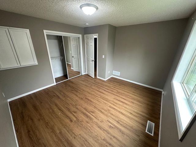 1547 Harvest Lane, Shakopee, MN 55379