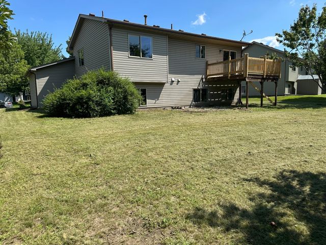 1547 Harvest Lane, Shakopee, MN 55379
