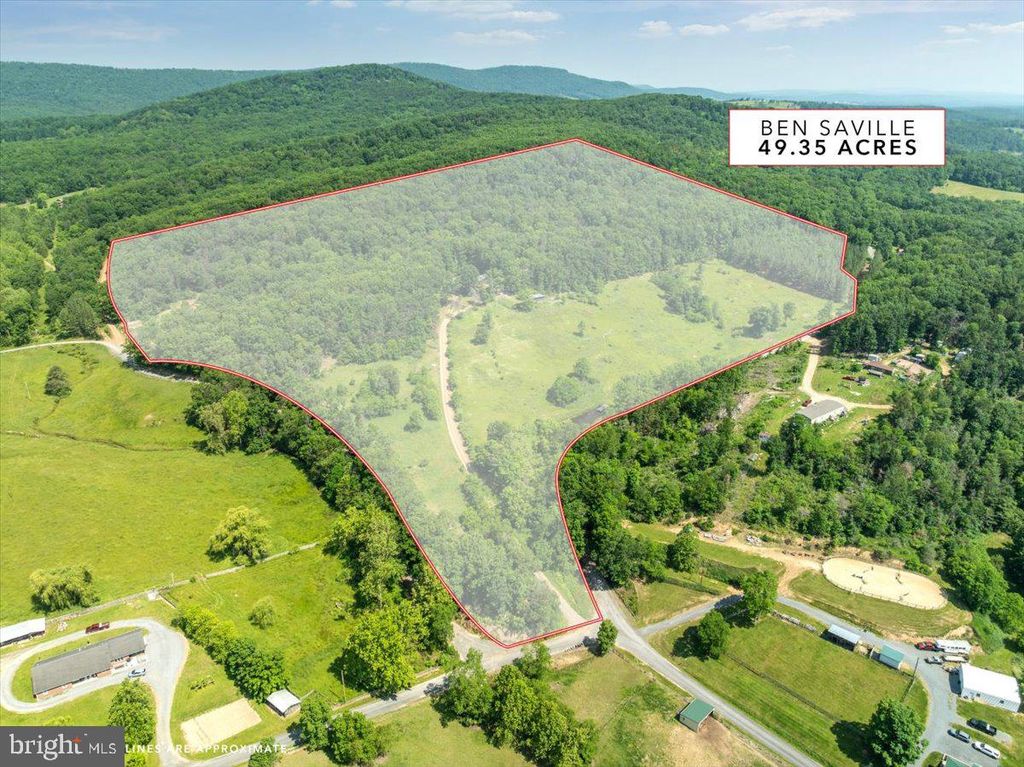 2647 BEN SAVILLE RD, Augusta, WV 26704