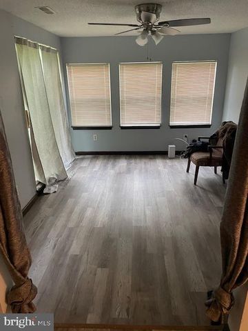 43 CUNNINGHAM AVE, Trenton, NJ 08610