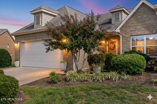 591 Glenview Circle, Lenoir City, TN 37771