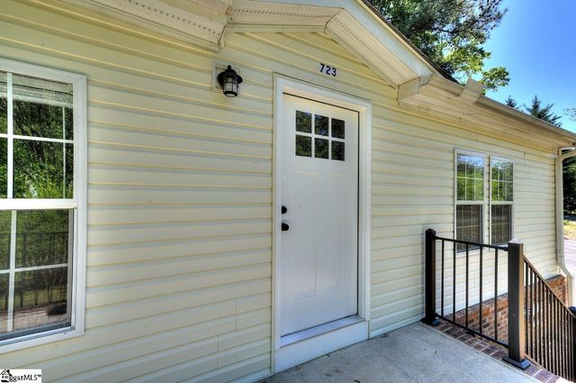 723 Zion Church Road, Easley, SC 29642