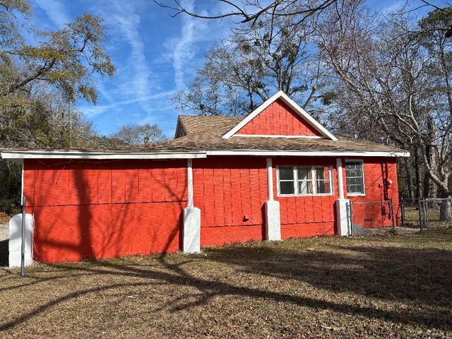 100 E Hunter Street, Sumter, SC 29153