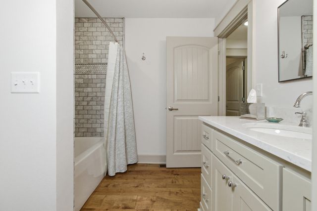 2009 Big Deer Run, West Plains, MO 65775