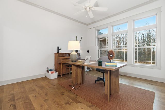 2009 Big Deer Run, West Plains, MO 65775