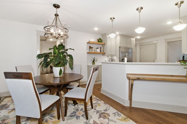 2009 Big Deer Run, West Plains, MO 65775