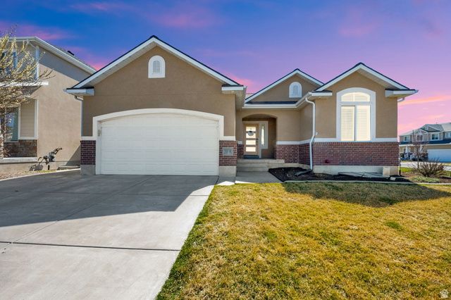 2487 W HARMONY DR, Layton, UT 84041