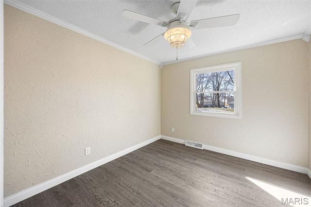 235 Gerard Street, Ste Genevieve, MO 63670