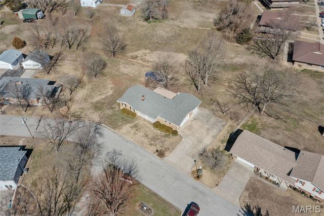 235 Gerard Street, Ste Genevieve, MO 63670