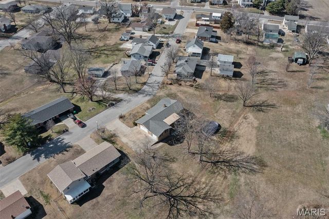 235 Gerard Street, Ste Genevieve, MO 63670