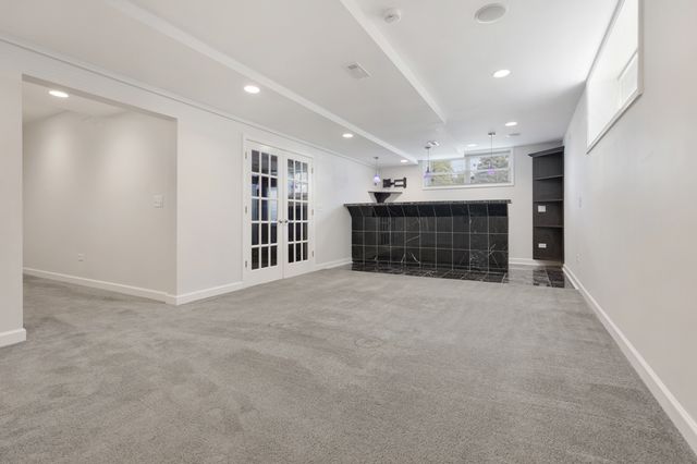 399 Fulton Street, South Elgin, IL 60177