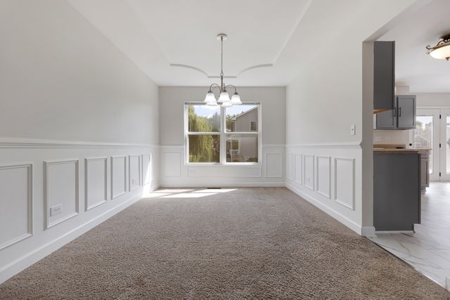 399 Fulton Street, South Elgin, IL 60177