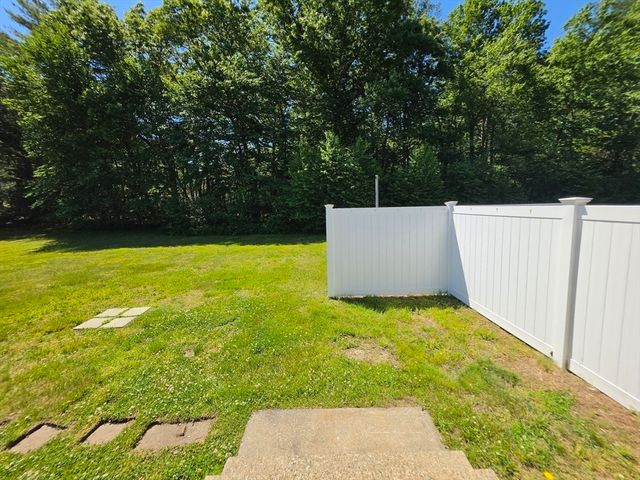 38 Cobb 0, Rockland, MA 02370