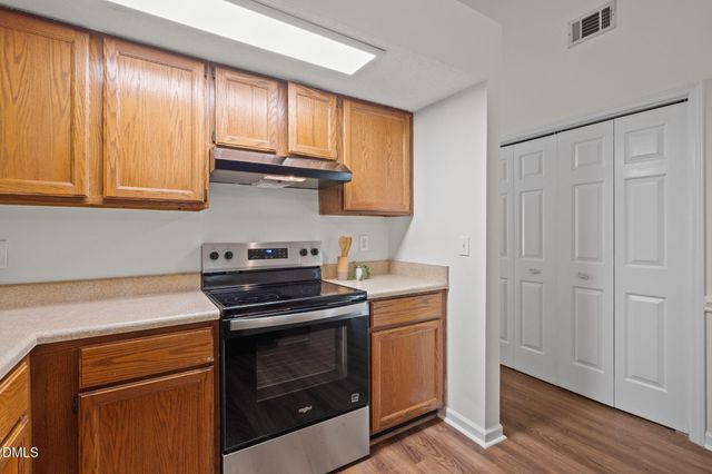 67 Crystal Oaks Court, Durham, NC 27707