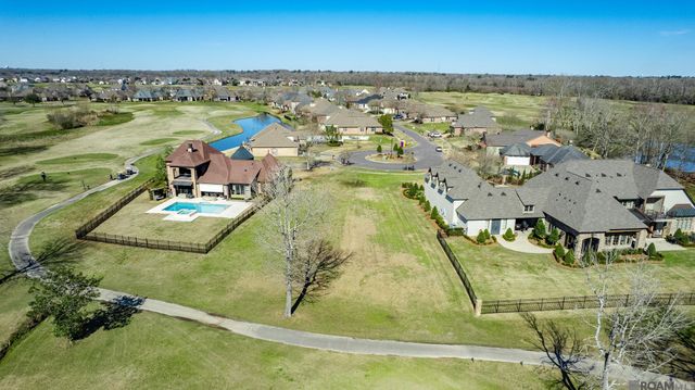 2621 Muirfield Dr, Zachary, LA 70791