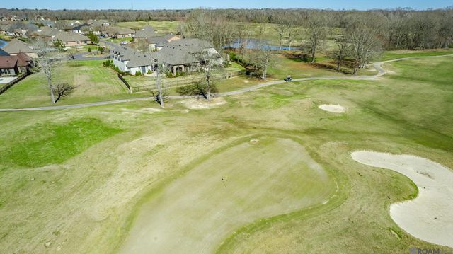 2621 Muirfield Dr, Zachary, LA 70791