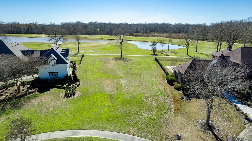 2621 Muirfield Dr, Zachary, LA 70791