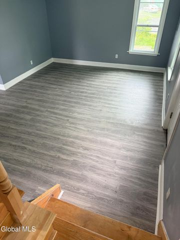 99 Railroad Avenue, Hoosick Falls, NY 12090