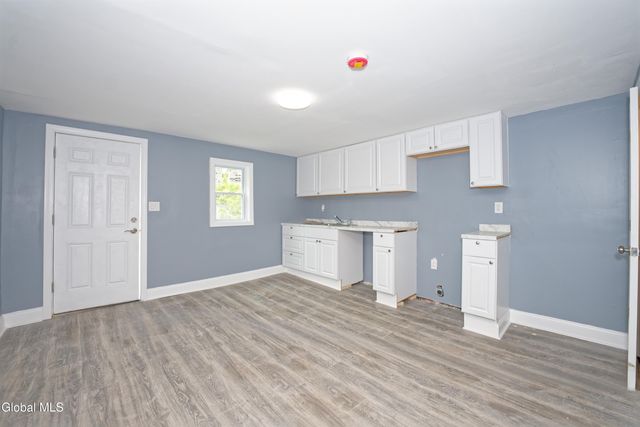 99 Railroad Avenue, Hoosick Falls, NY 12090