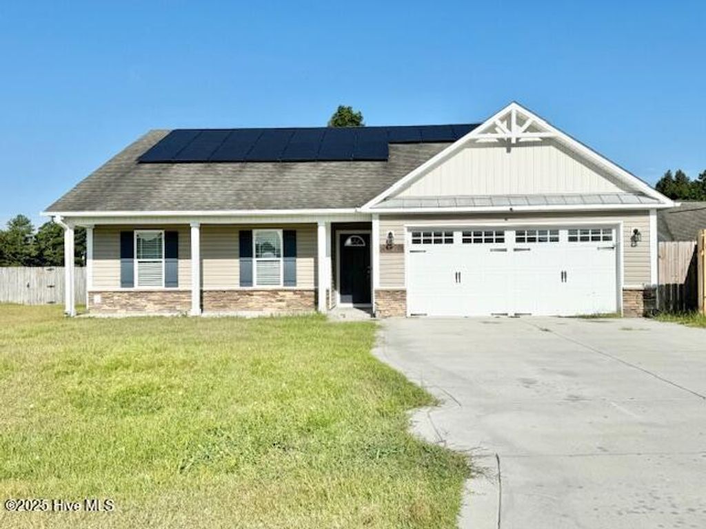 109 Gobblers Way, Richlands, NC 28574