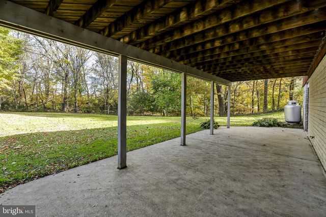 269 SHEEP LN, Millersville, PA 17551