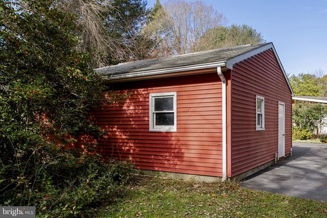 269 SHEEP LN, Millersville, PA 17551