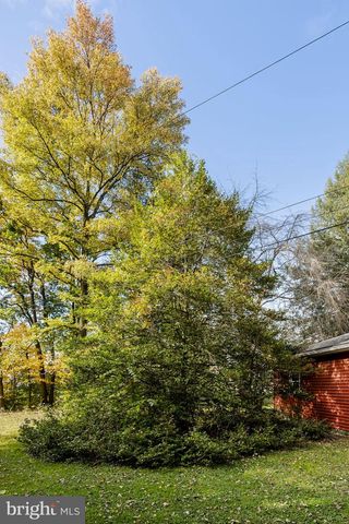 269 SHEEP LN, Millersville, PA 17551