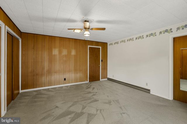 269 SHEEP LN, Millersville, PA 17551