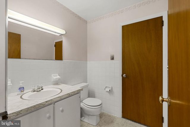 269 SHEEP LN, Millersville, PA 17551