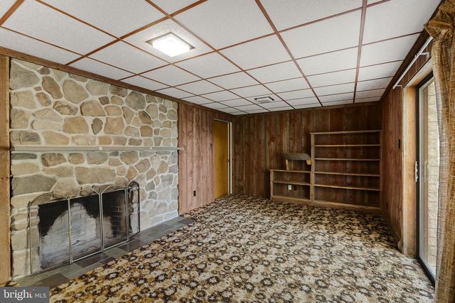 269 SHEEP LN, Millersville, PA 17551