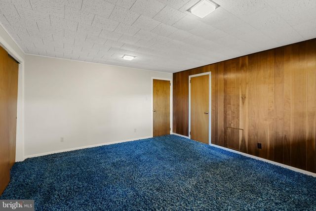 269 SHEEP LN, Millersville, PA 17551