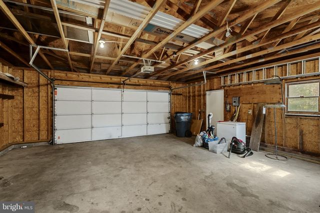 269 SHEEP LN, Millersville, PA 17551