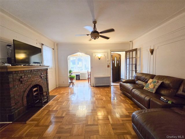 14957 21st Avenue, Whitestone, NY 11357