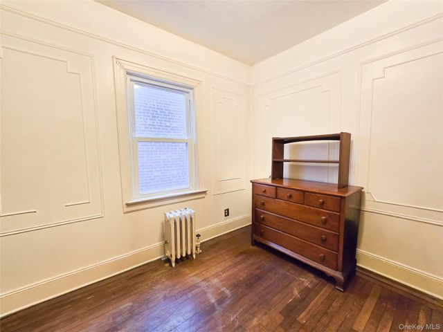 14957 21st Avenue, Whitestone, NY 11357