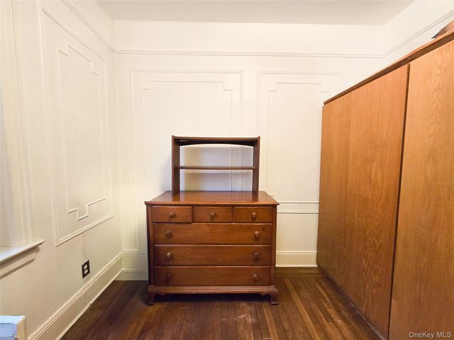 14957 21st Avenue, Whitestone, NY 11357